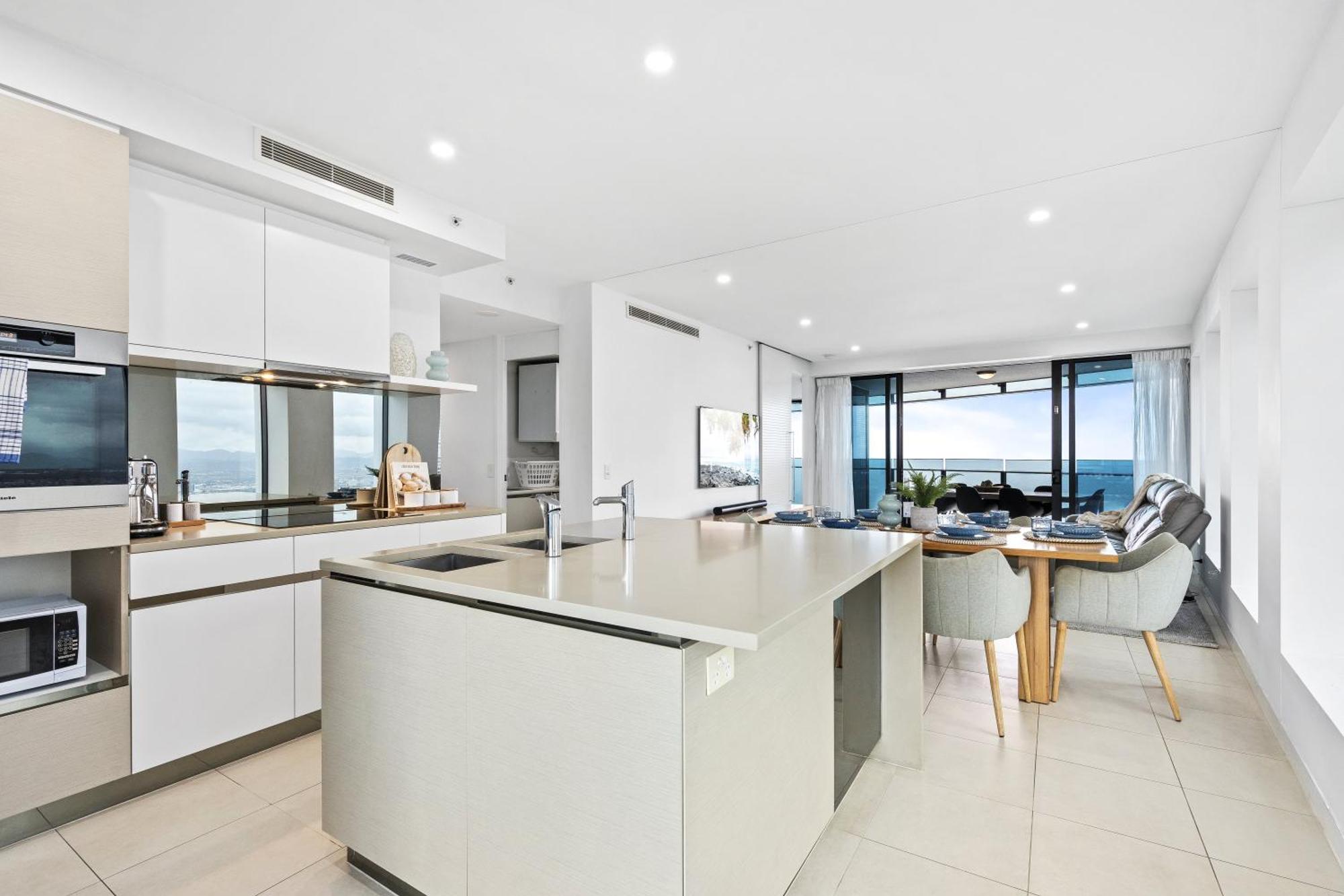 2 & 3 Bedroom Ocean View Apartments At Soul Surfers Paradise - Q Stay Gold Coast Esterno foto